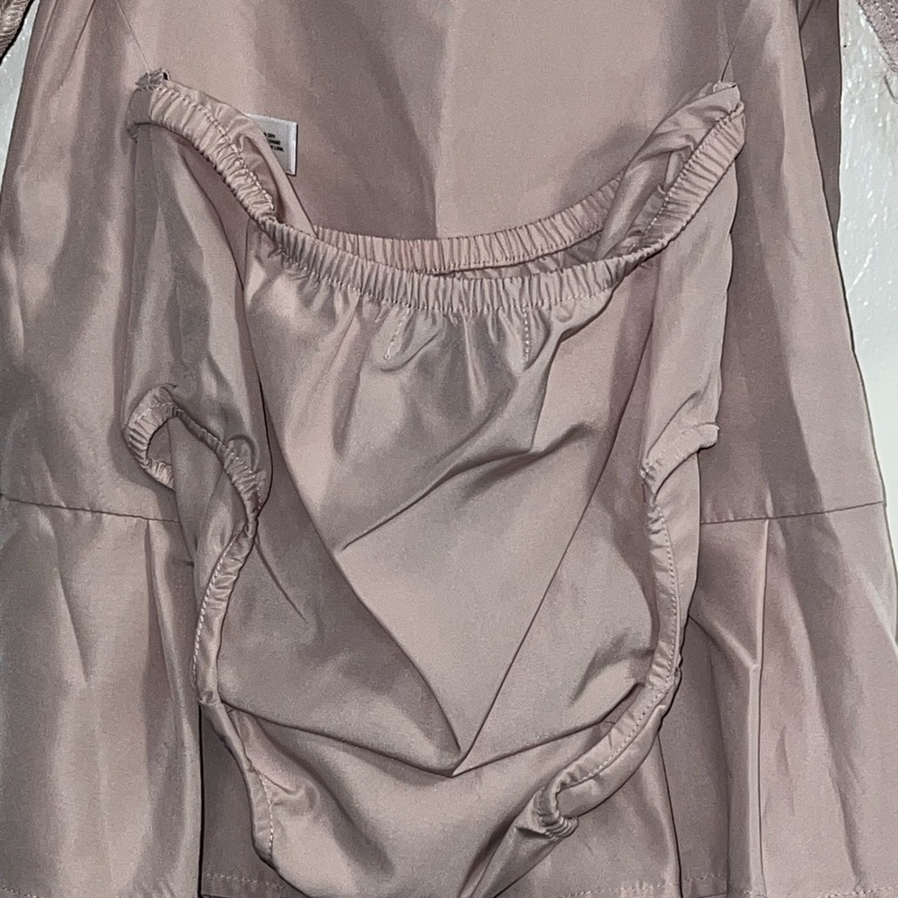 NWT! 100% silk Baby Gap x Stella McCartney dress. Size 2T - Picture 11 of 12